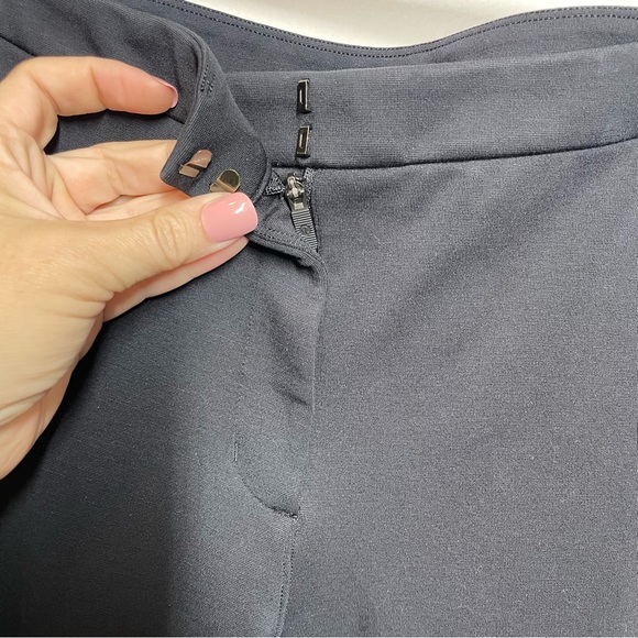 Lululemon On The Move Pant Ponte *28"
Black - Picture 11 of 11